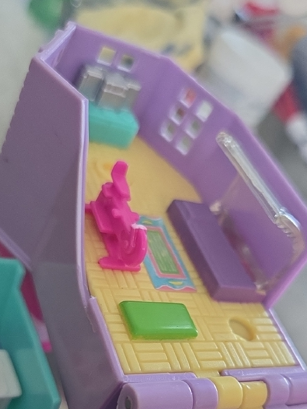 SOLD----Bluebird Polly Pocket 1994 Magical Mansion Lights Work OG Polly/Carriage - Picture 10 of 16